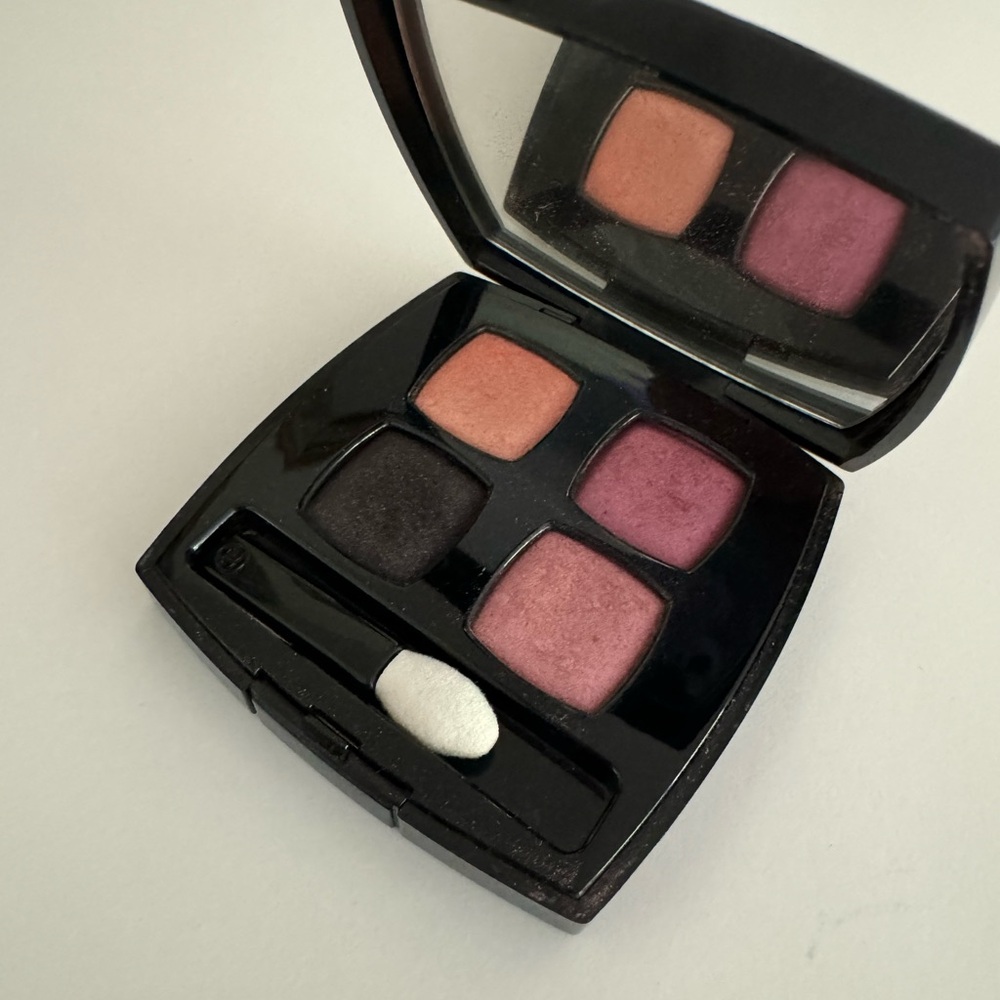 Chanel “euphoria” eyeshadow quad